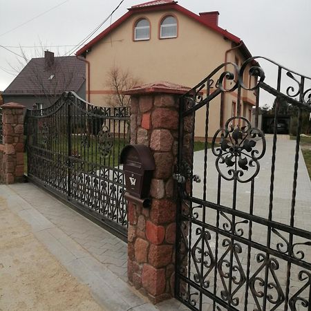 Roza Apartment Zelistrzewo ภายนอก รูปภาพ