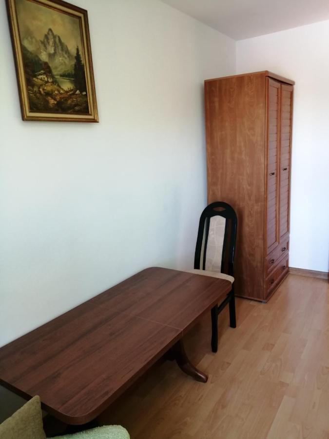 Roza Apartment Zelistrzewo ภายนอก รูปภาพ